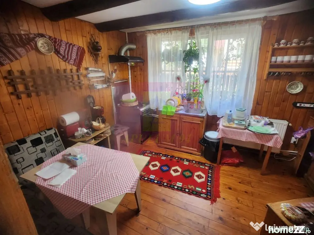 Vila de vacanta de vanzare in Busteni - Zona Zamora - Busteni (Prahova)