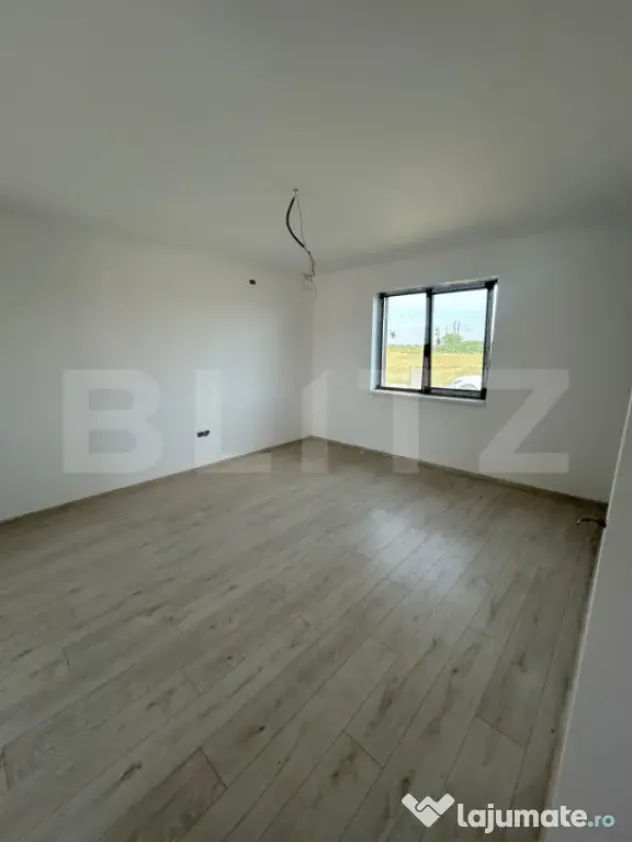 Casa individuala, 100 mp utili, Remetea Mare!