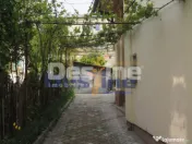 VAND CASA IN CENTRUL VECHI,DEJ,CURTE COMUNA,DE RENOVAT 