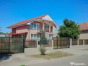 De vânzare casă cu 3 camere și teren 950 mp în Mihai ... 