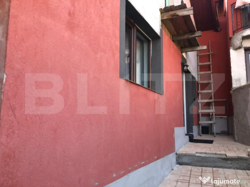 ???? Casă de vânzare în Săcele – Zona Turches