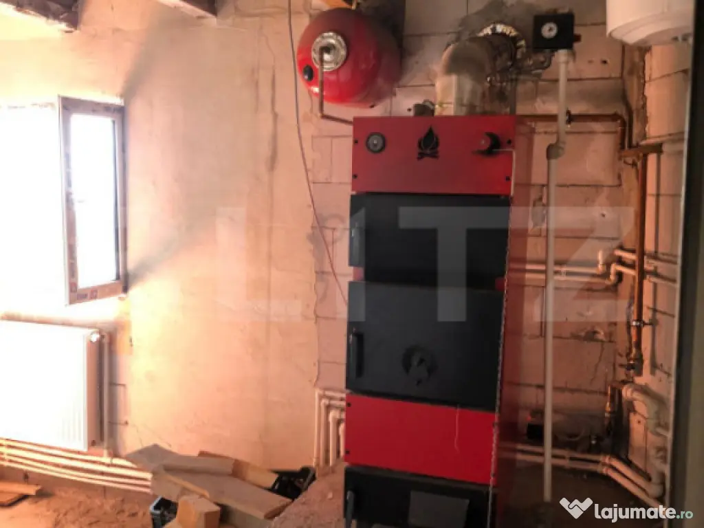 ???? Casă de vânzare în Săcele – Zona Turches