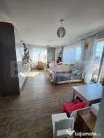 Apartament mobilat utilat, 3 camere, 2 bai, 2 parcari, zona