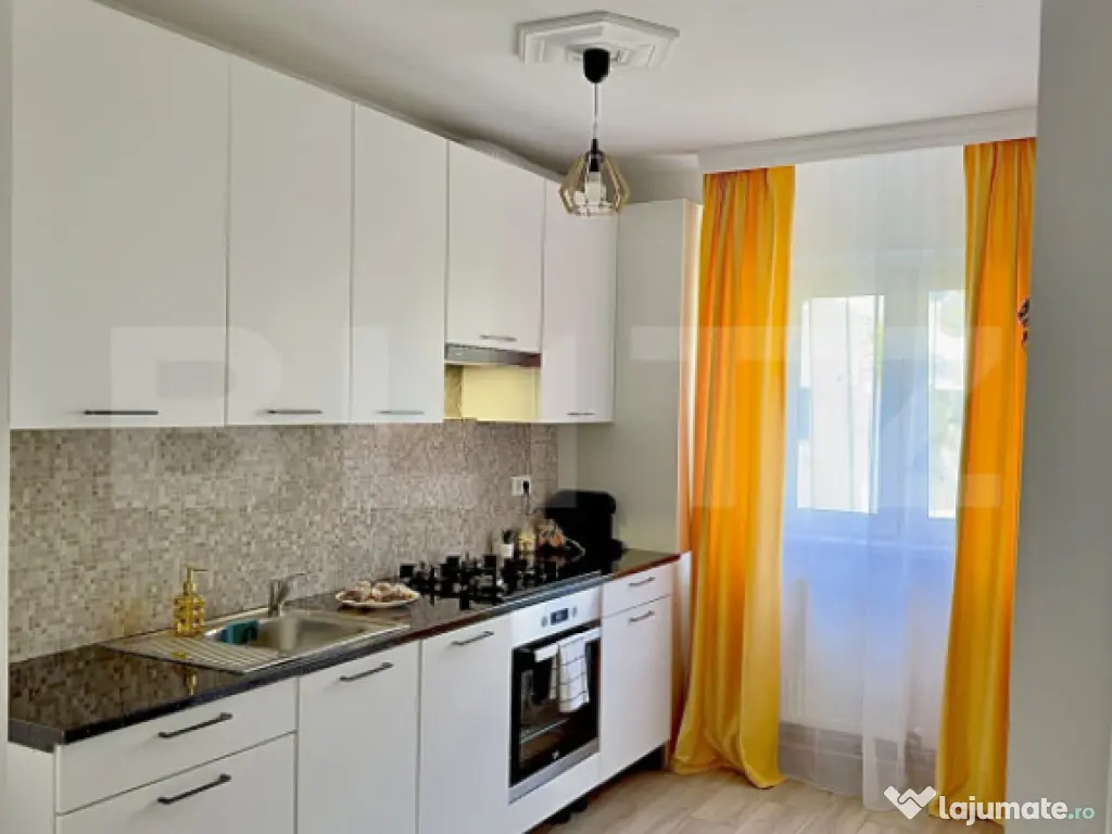 Apartament deosebit cu 3 camere, etaj 3/5, Zona Spitalul Jud