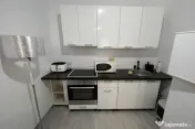 Apartament cu o cameră zona Lunei 
