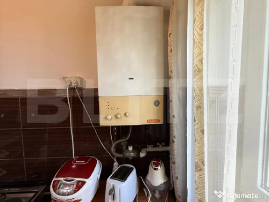 Apartament cu 2 camere, etajul 1 , 50 mp utili, Campina zona