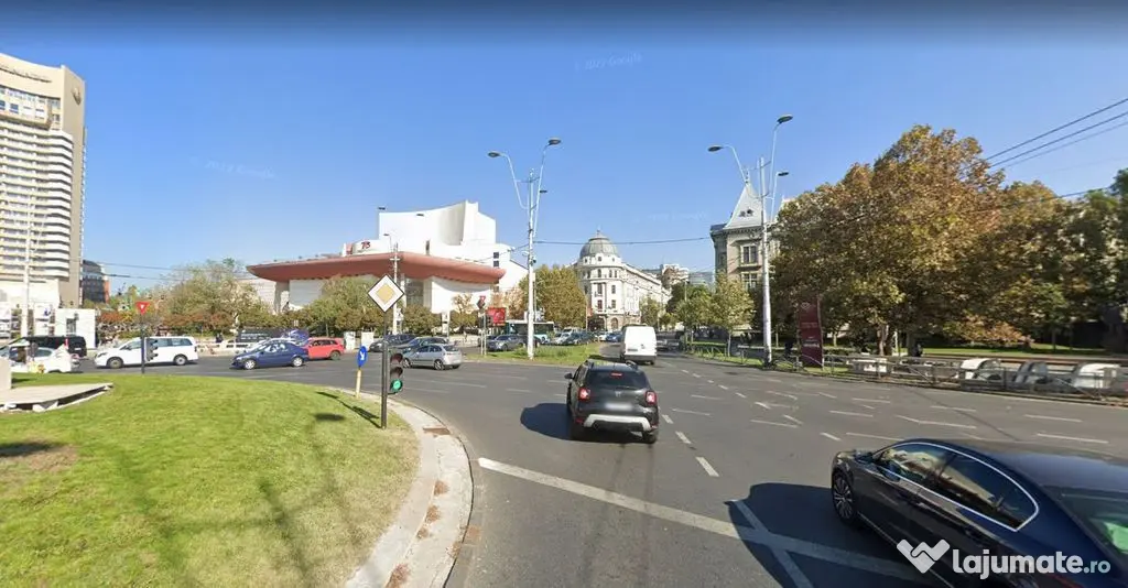 Zona Ultracentrala Universitate 50 mp trafic pietonal intens