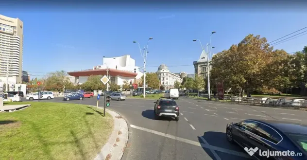 Zona Ultracentrala Universitate 50 mp trafic pietonal intens
