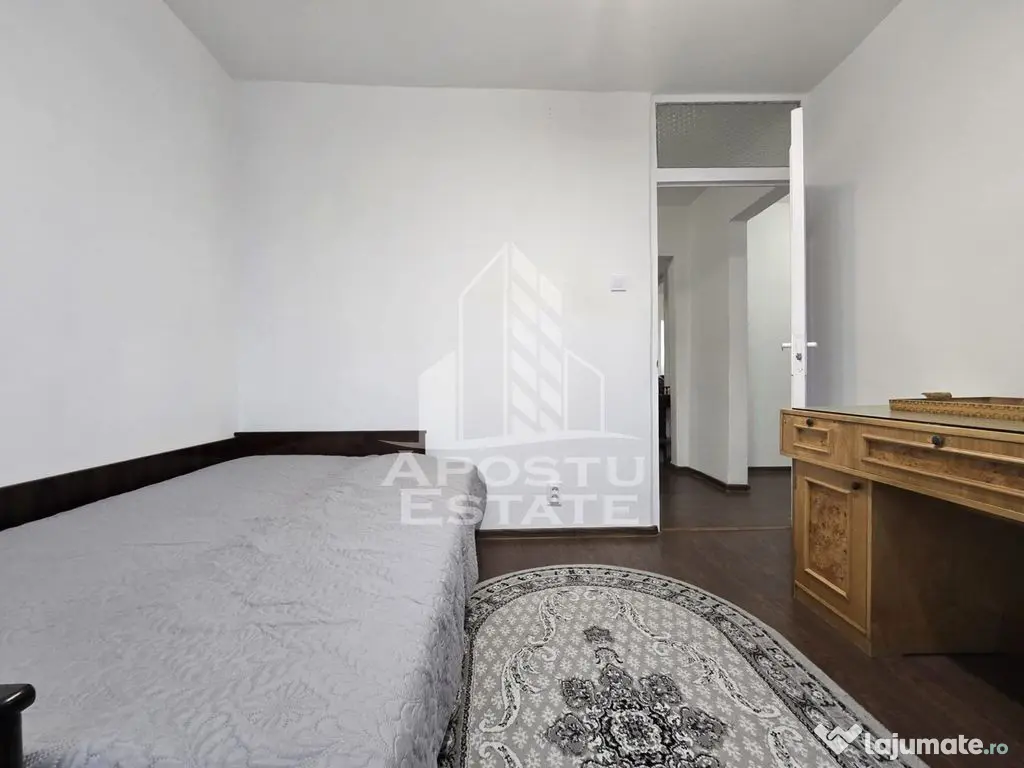 Apartament 4 camere , centrala proprie, Etaj Intermediar , Lipovei - Timisoara (Timis)
