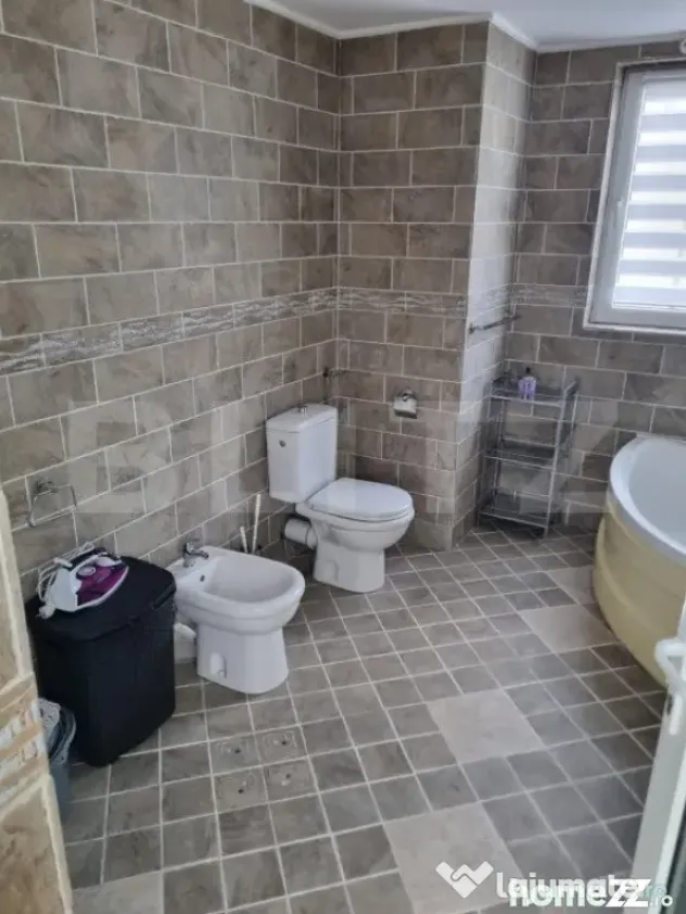 Apartament 3 camere, 140mp, Ultracentral - Targu Mures (Mures)