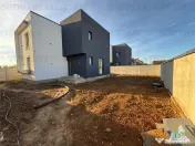 Casa premium duplex de langa Craiova 