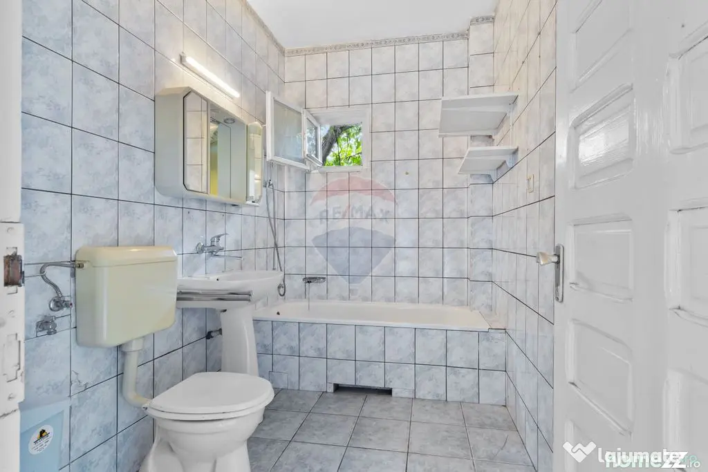 Casă de vanzare in Gradiste + un teren de 720 mp