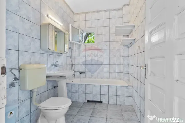 Casă de vanzare in Gradiste + un teren de 720 mp
