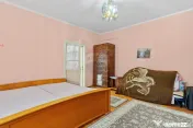 Casă de vanzare in Gradiste + un teren de 720 mp 