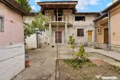 Casă de vanzare in Gradiste + un teren de 720 mp 
