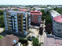 Sp com 277 mp, se poate inchiria si jumatate, bl nou, Lic Un