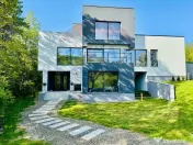 Vanzare Vila la munte 