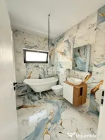 CASA INDIVIDUALA, 4 CAMERE, 2 BAI SI POD, VALEA ADANCA ZONA