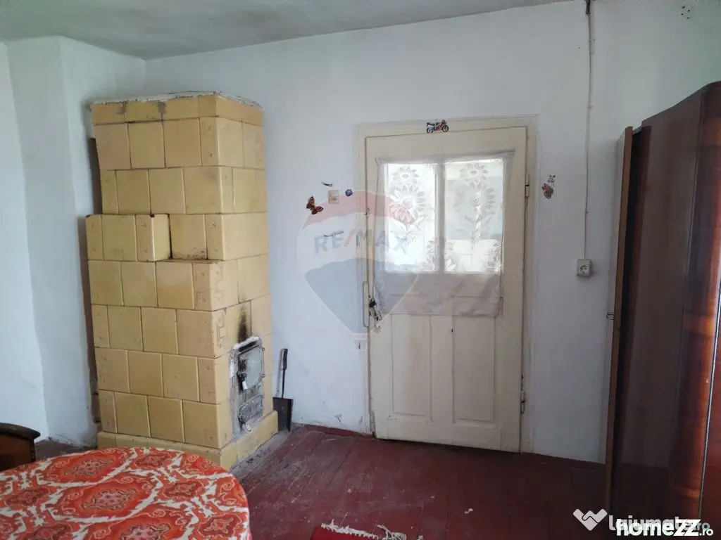 Casă / Vilă cu 4 camere de vânzare în zona Central