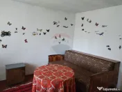 Casă / Vilă cu 4 camere de vânzare în zona Central 