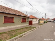 Casa renovabila cu teren de 620 mp in Cantemir