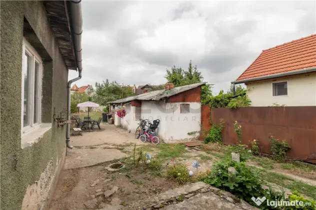 Casa renovabila cu teren de 620 mp in Cantemir