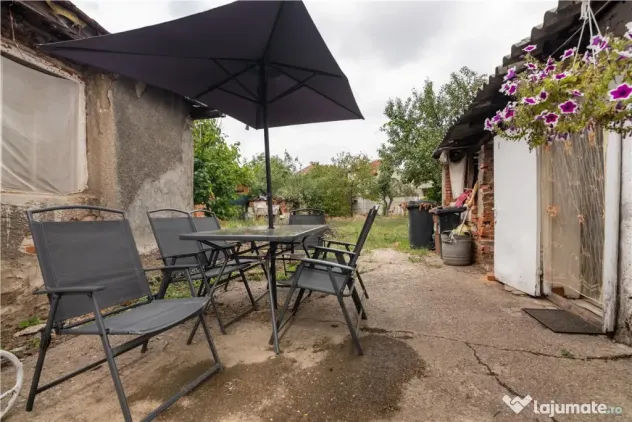 Casa renovabila cu teren de 620 mp in Cantemir