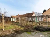 RECO Casa cu teren 3036mp, Bors 