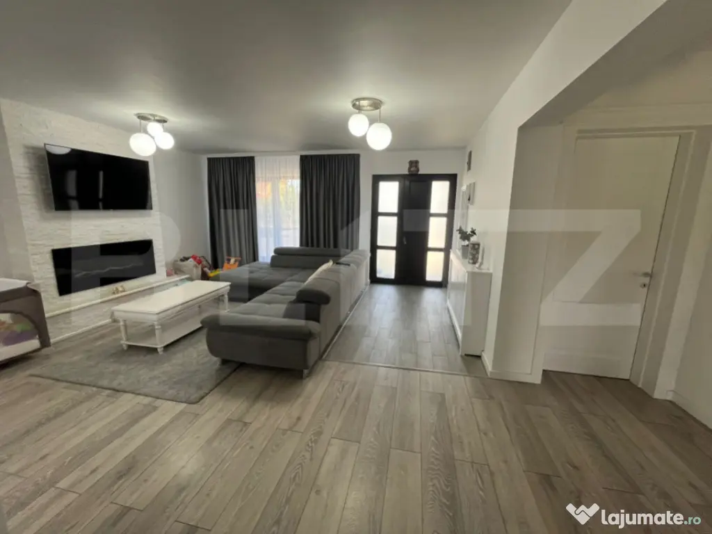 ???? Vilă modernă, de vanzare, cu 5 camere, teren 604 mp,