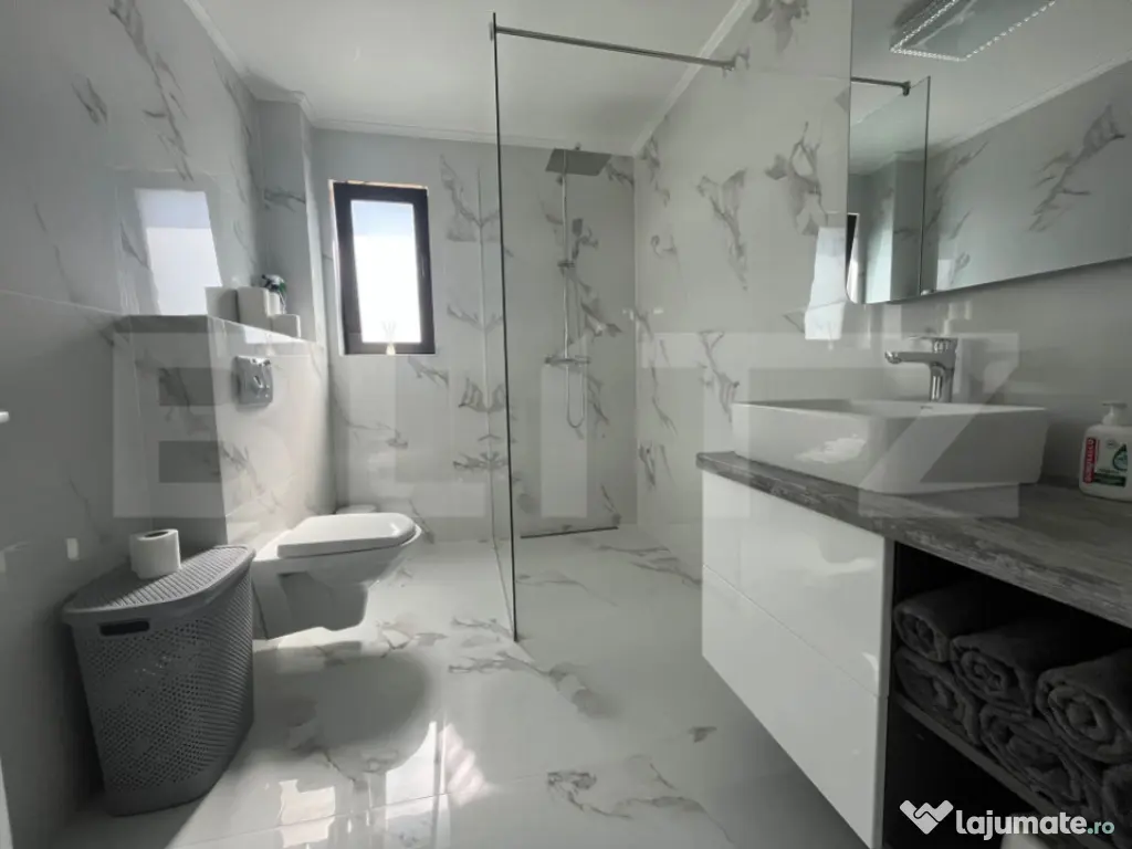 ???? Vilă modernă, de vanzare, cu 5 camere, teren 604 mp,