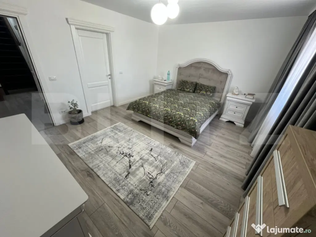 ???? Vilă modernă, de vanzare, cu 5 camere, teren 604 mp,