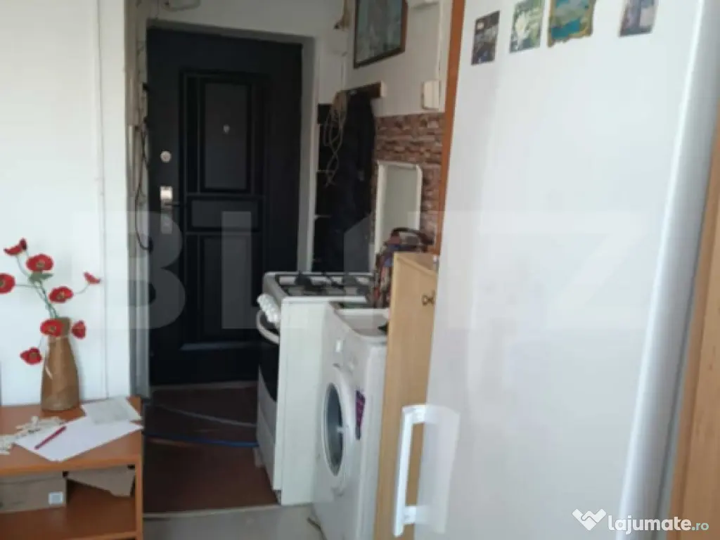 Garsoniera conf 2, zona 9 Mai, complet mobilata si utilata