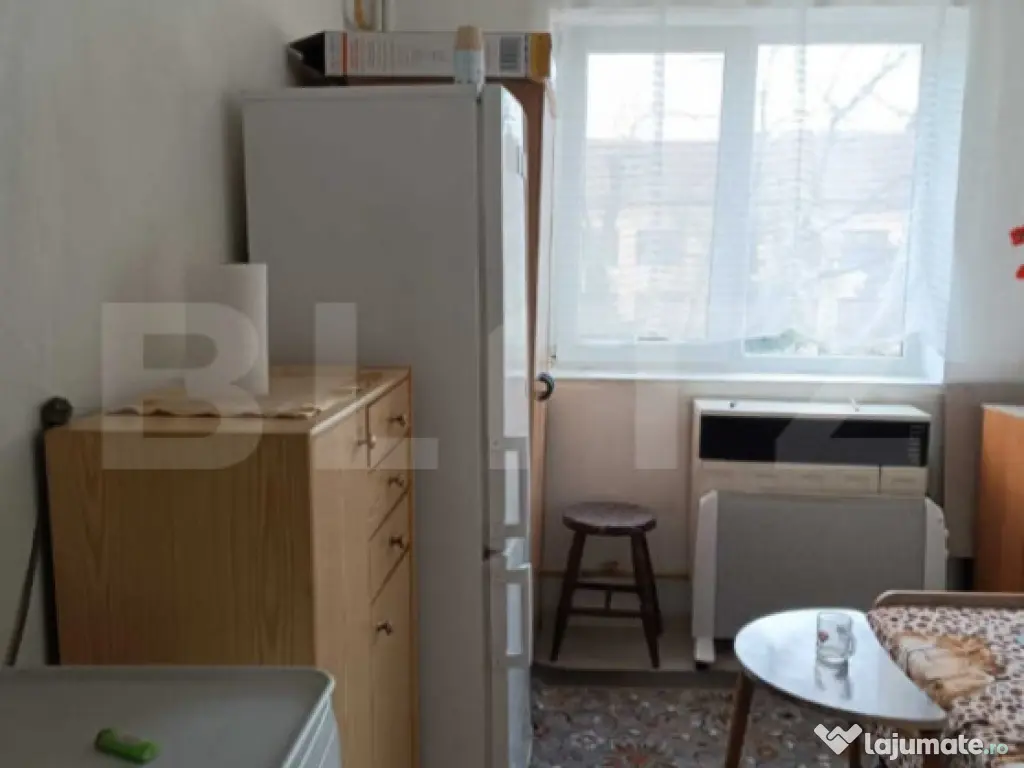 Garsoniera conf 2, zona 9 Mai, complet mobilata si utilata