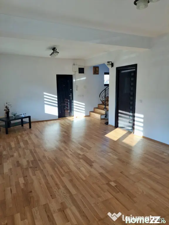 Vila superba Str Safirului la 2 min de Ghencea și 10 min M