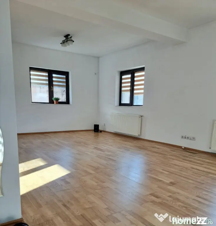 Vila superba Str Safirului la 2 min de Ghencea și 10 min M
