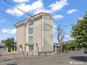 Vila sector 1 - 300mp - P+2+M - 11 camere - Chitila 