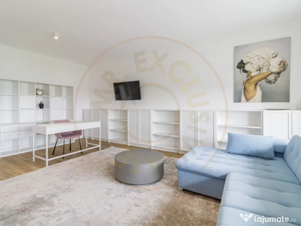 Apartament superb cu vedere panoramica spre lac!