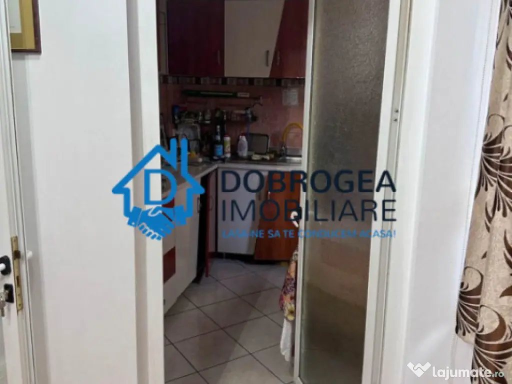 ZONA CENTRALA 2 CAMERE SEMIDECOMANDAT, PARTER