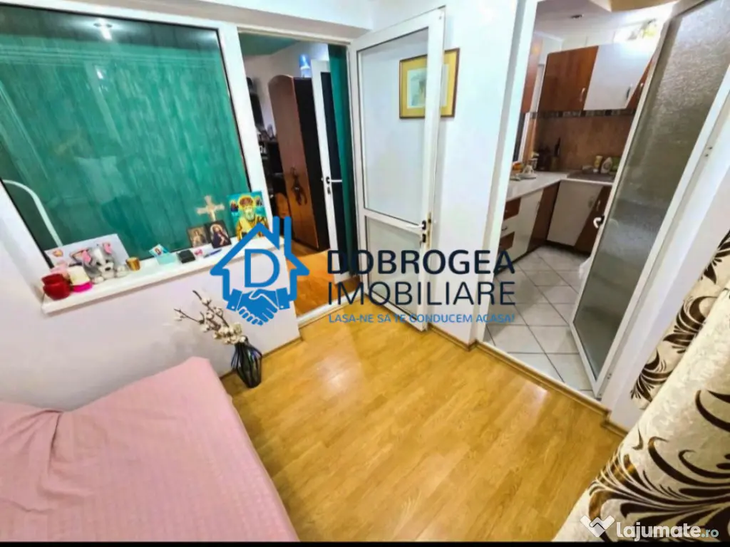 ZONA CENTRALA 2 CAMERE SEMIDECOMANDAT, PARTER