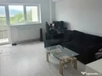 Apartament 3 camere, decomandat - zona Tractorul