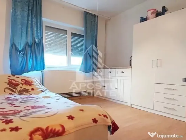 Apartament cu 3 camere decomandat Nicolae Titulescu - Arad (Arad)