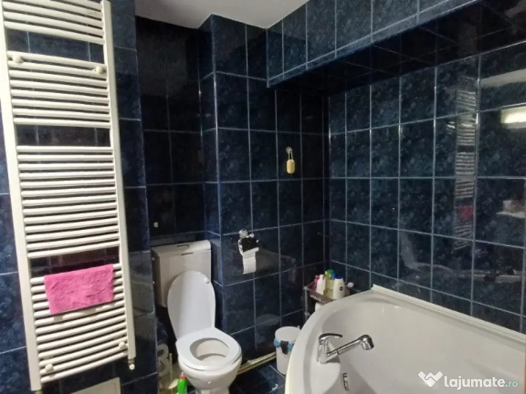 Republicii - Caraiman 3 camere 88 mp etaj 2