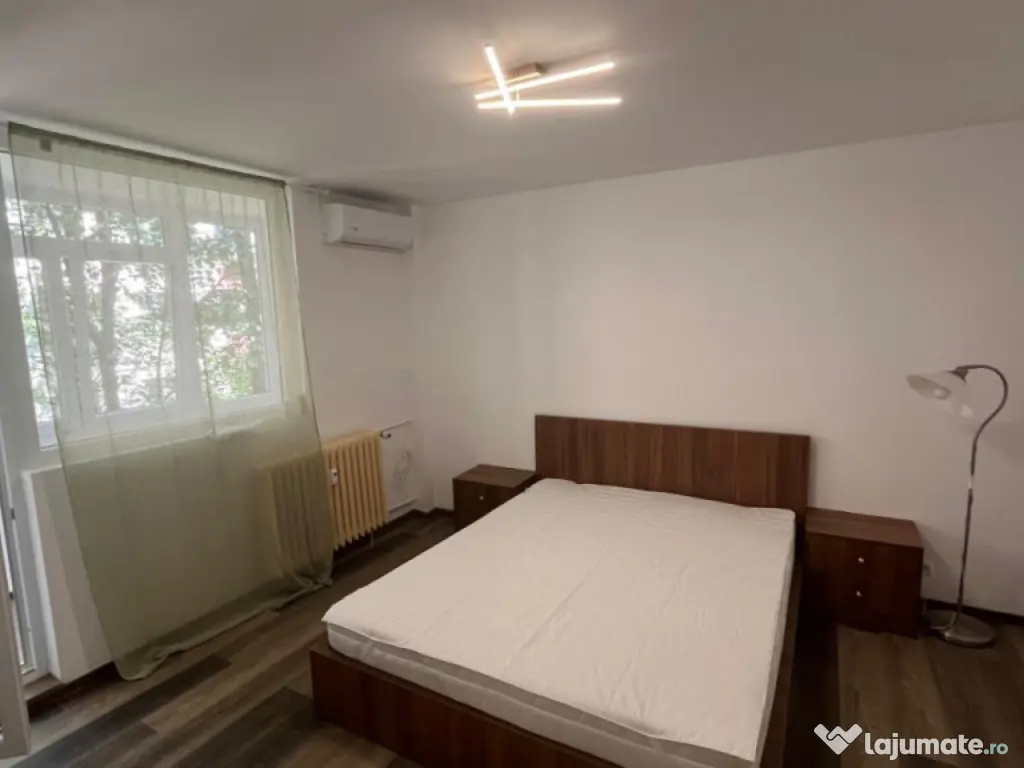 4 camere Rahova -Teius