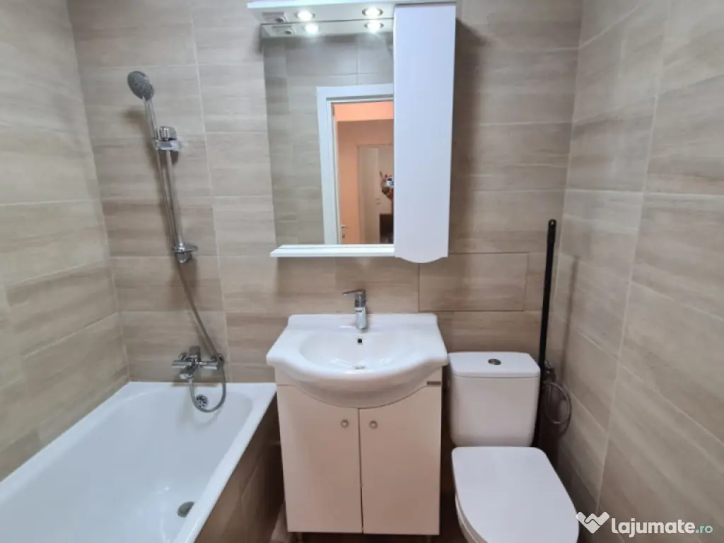 4 camere Rahova -Teius