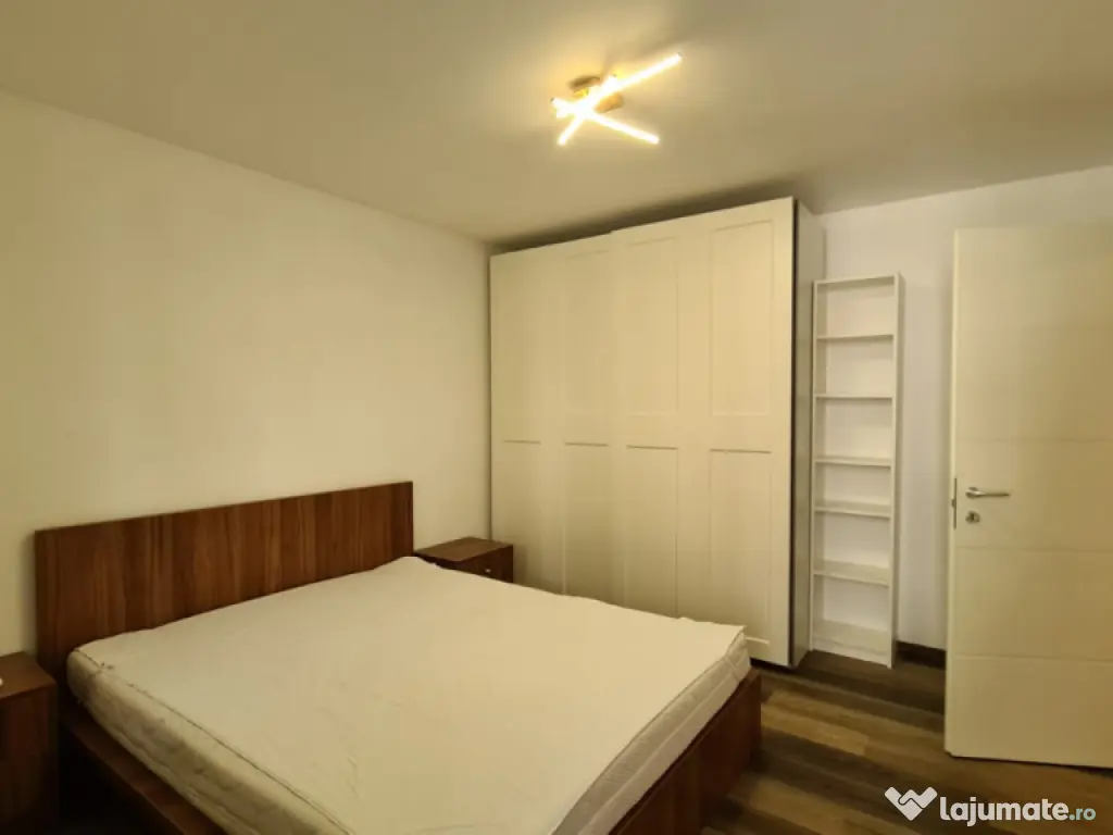 4 camere Rahova -Teius