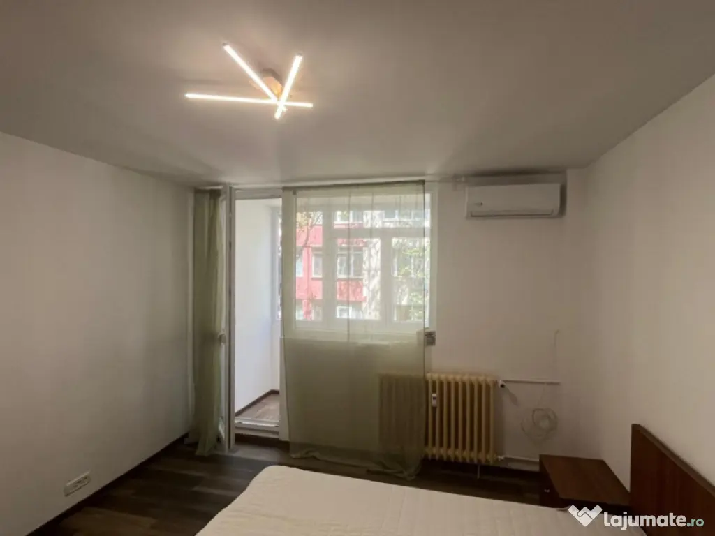 4 camere Rahova -Teius