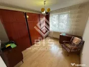 Apartament 2 camere - Decebal - Etaj 2 - Semidecomandat - 