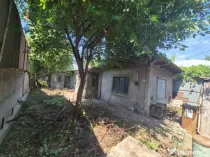 Teren intravilan 300mp cu casa demolabila, zona Chercea