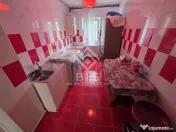 Apartament 3 camere zona Stefan Cel Mare 