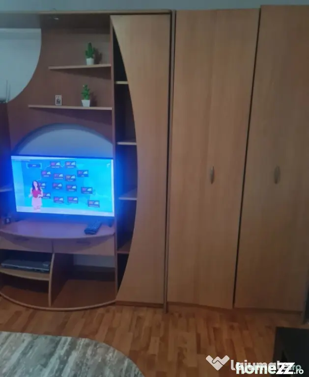 Garsonieră decomandata, 32 mp utili, zona Rovine - Craiova (Dolj)
